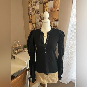 Veronica Beard Effy Button-Front
Cinched Sleeve Top medium